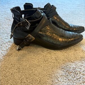 Black Ankle Booties Crocodile Pattern